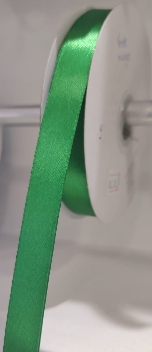 CINTA SATIN GENERICA 1.5CM COLOR VERDE MUSGO  X METRO — MKS Mercería
