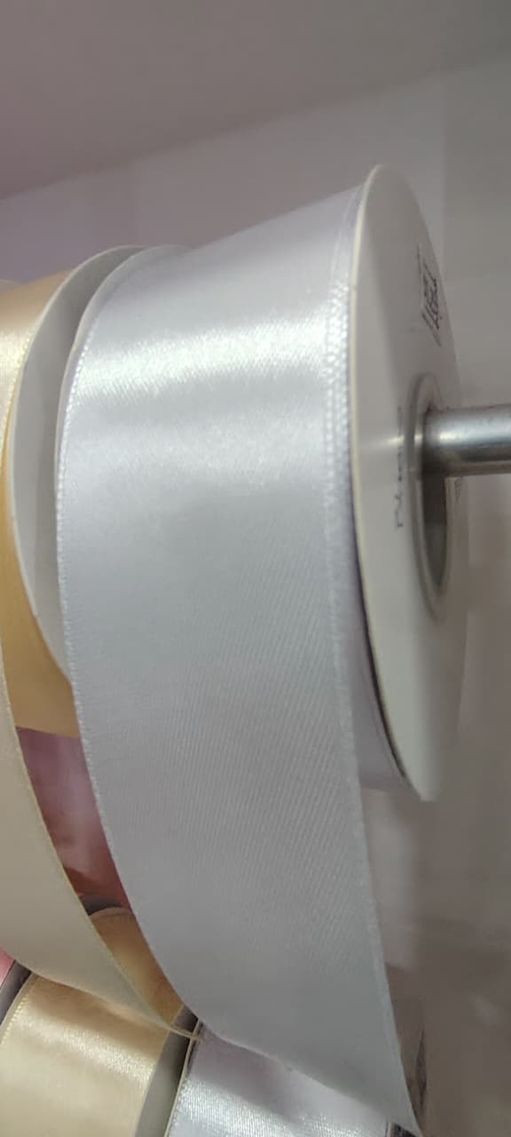 CINTA SATIN GENERICA 4.00CM COLOR BLANCO X METRO — MKS Mercería