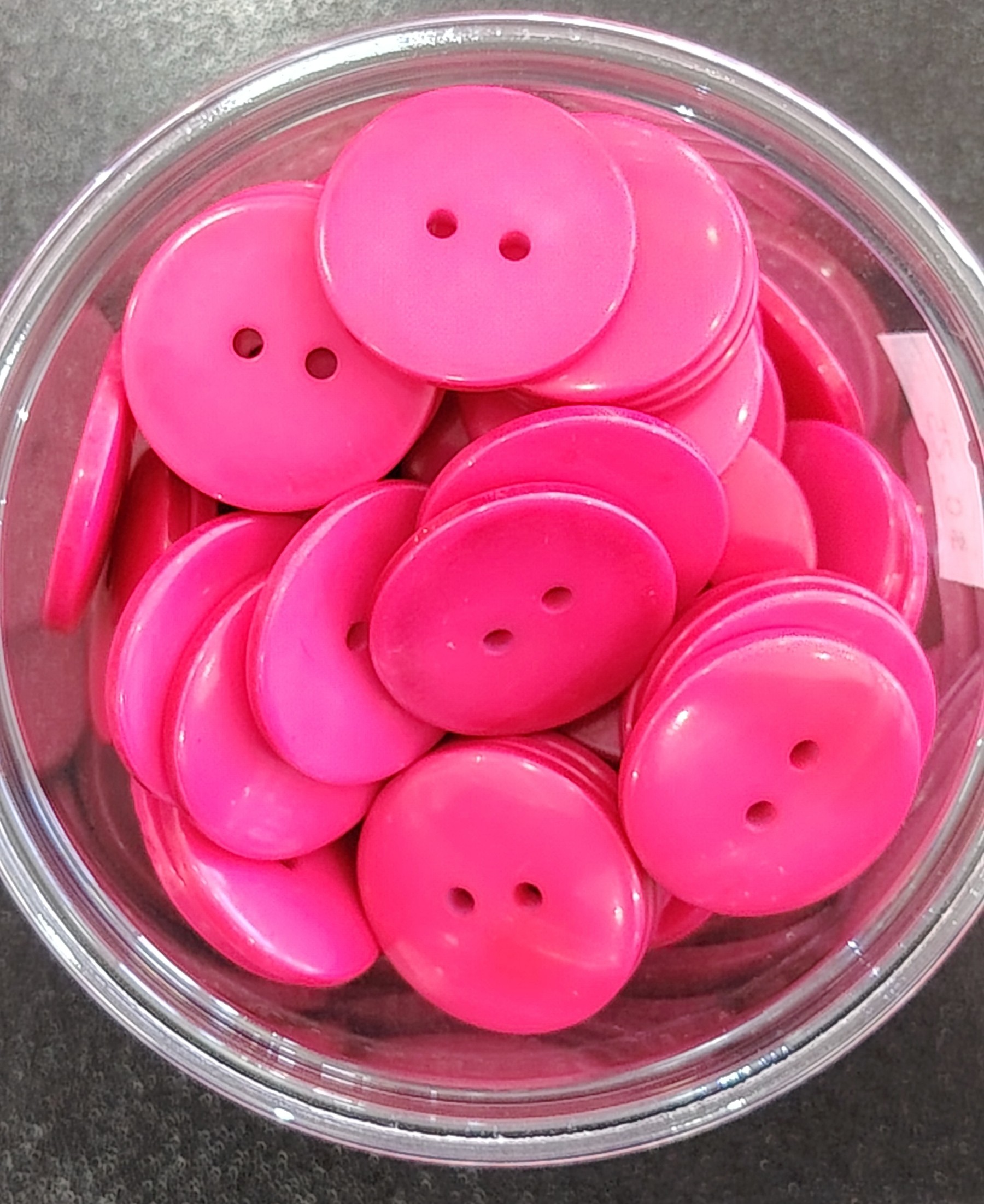 BOTON GRANDE FUCSIA — MKS Mercería