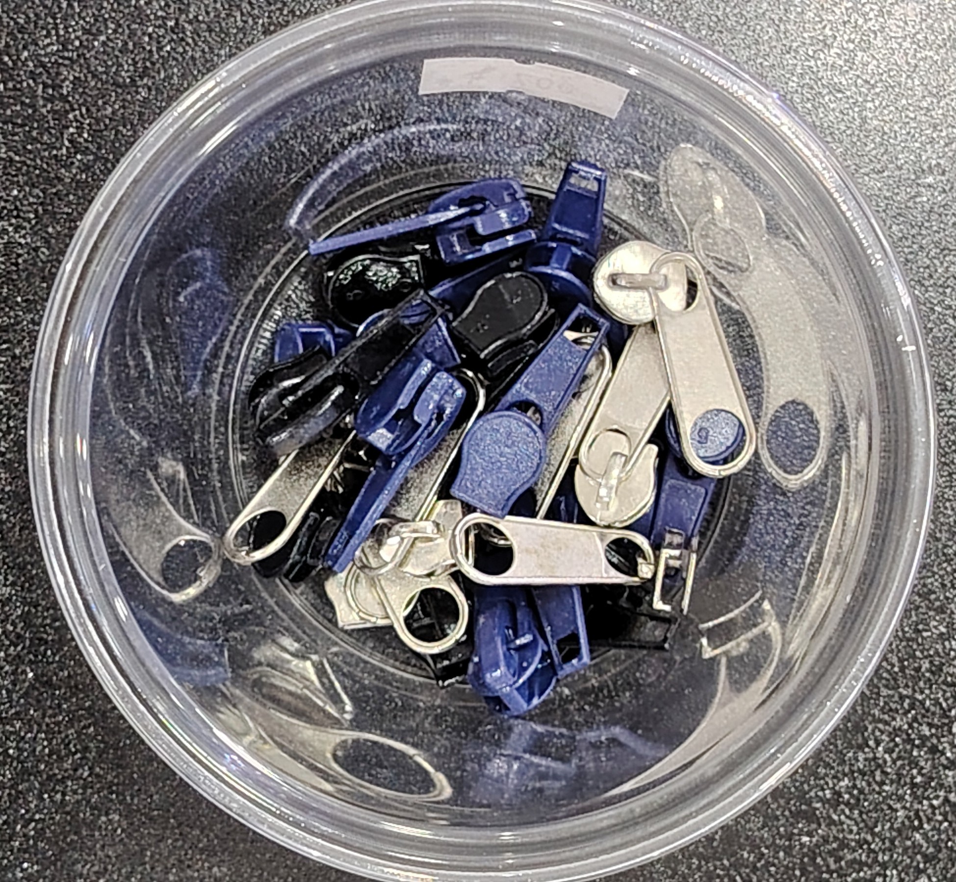  CIERRE LARGO  COLOR PLATA, AZUL OSCURO Y NEGRO — MKS Mercería