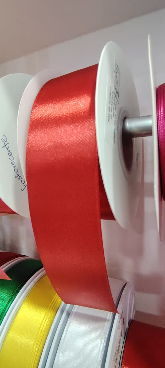 CINTA SATIN GENERICA 4.00CM COLOR ROJO X METRO — MKS Mercería
